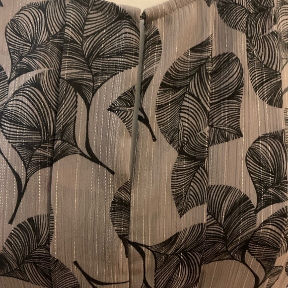 Banana Republic black/taupe blouse, size S - Picture 5 of 5